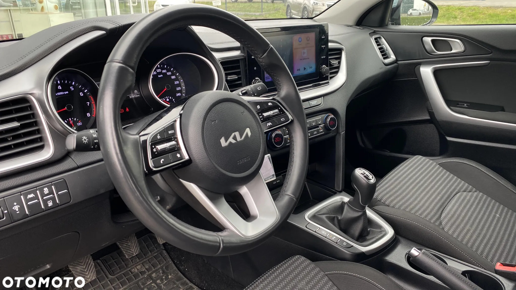 Kia Ceed 1.5 T-GDI M - 8