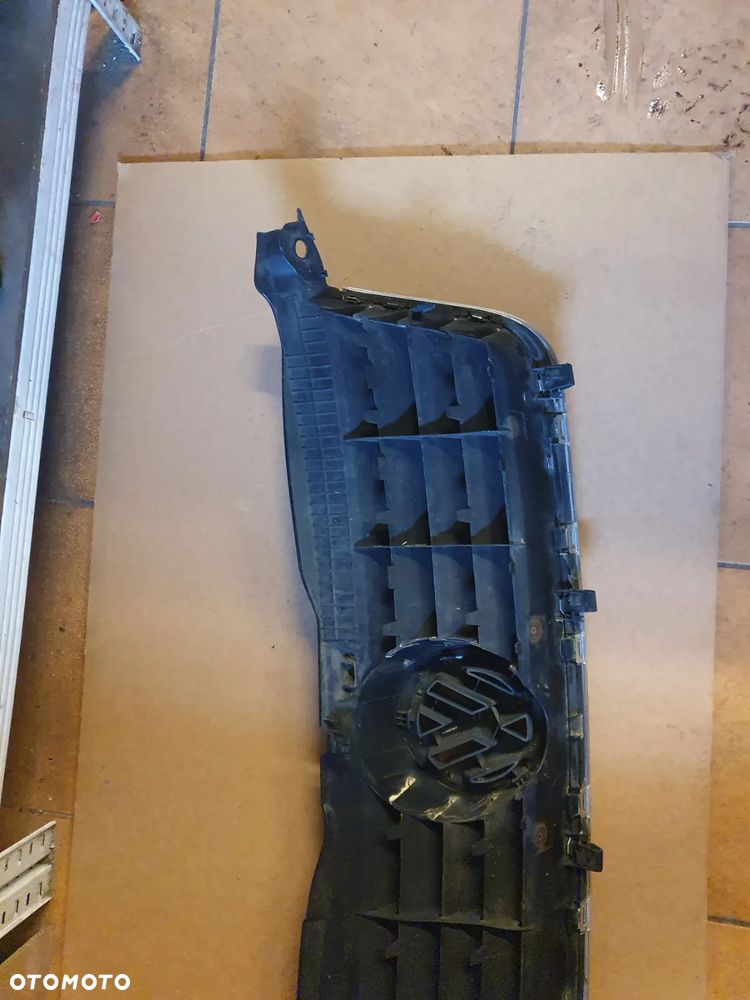 GRILL ATRAPA VW PASSAT B5 FL LIFT - 5