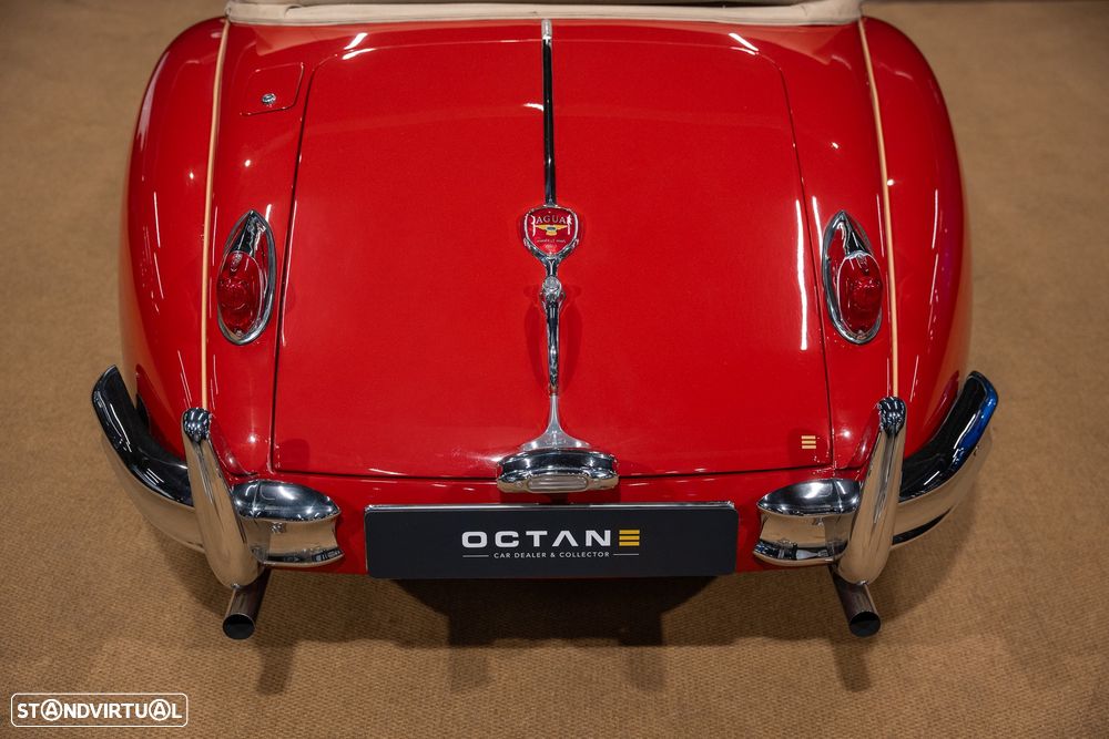 Jaguar XK140 - 10