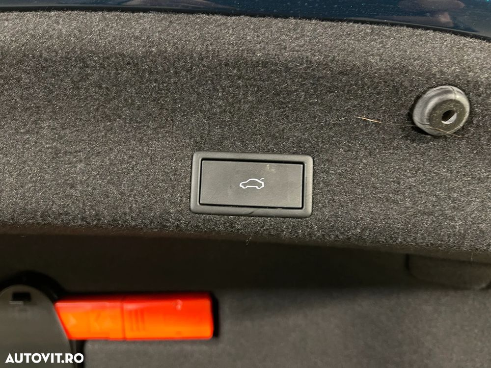 Volkswagen Passat 2.0 TDI DSG Comfortline - 21