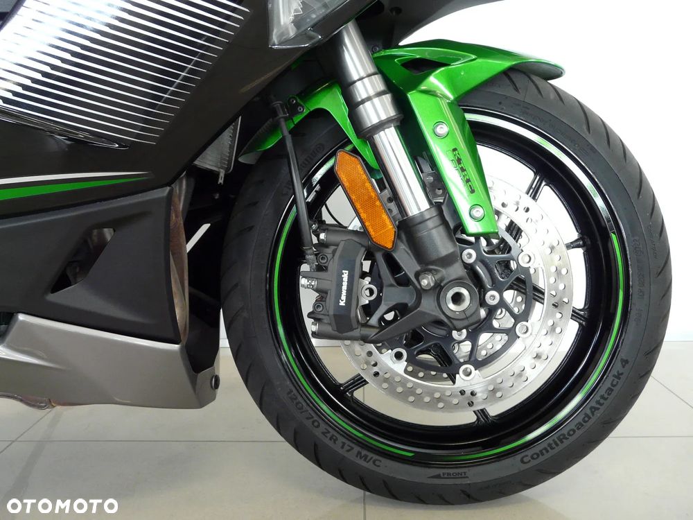 Kawasaki Ninja 1000 SX - 6