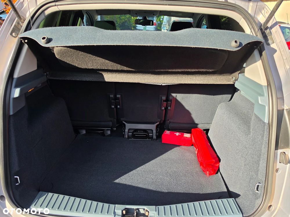 Ford C-MAX - 17