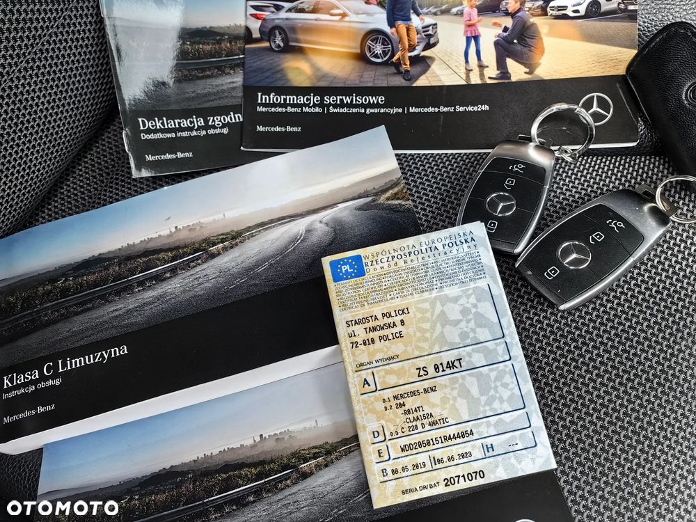 Mercedes-Benz Klasa C 220 d 4MATIC 9G-TRONIC - 36