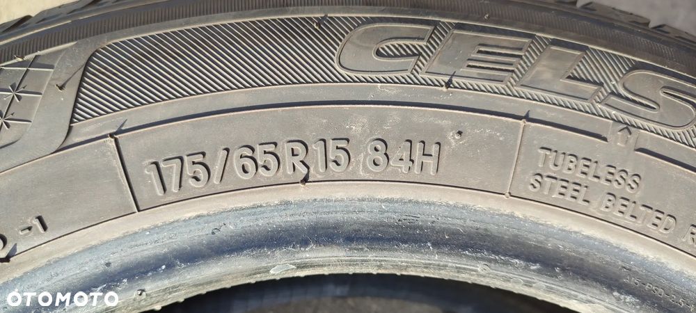 OPONY ZIMA WIELOSEZONOWE 175/65R15 84H TOYO CELSLUS (3821) ZIMA /WIELOSEZONOWE 7mm PARA 2 SZTUKI - 6