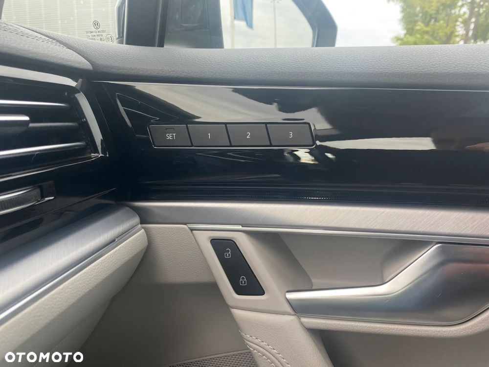 Volkswagen Touareg 3.0 V6 TFSI PHEV 280kW 4Motion Elegance - 15