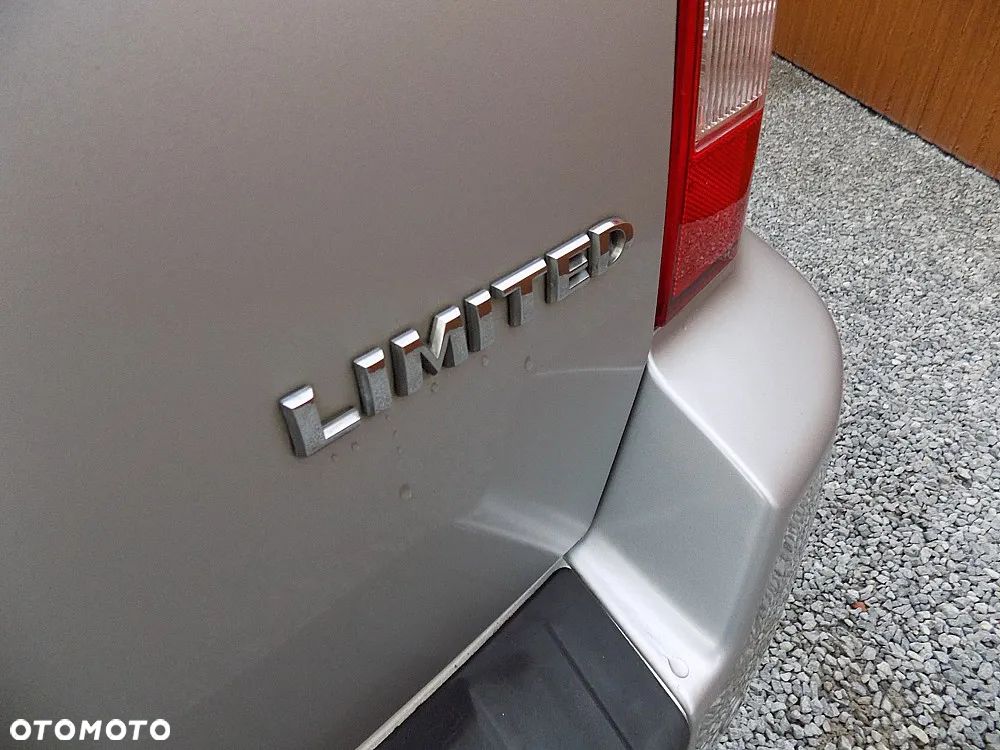 Jeep Compass 2.0 CRD DPF Limited - 22