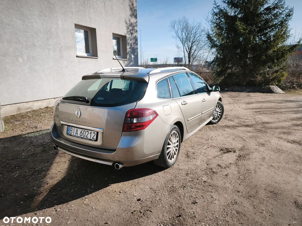 Renault Laguna ver-2-0-dci-black-edition - 5