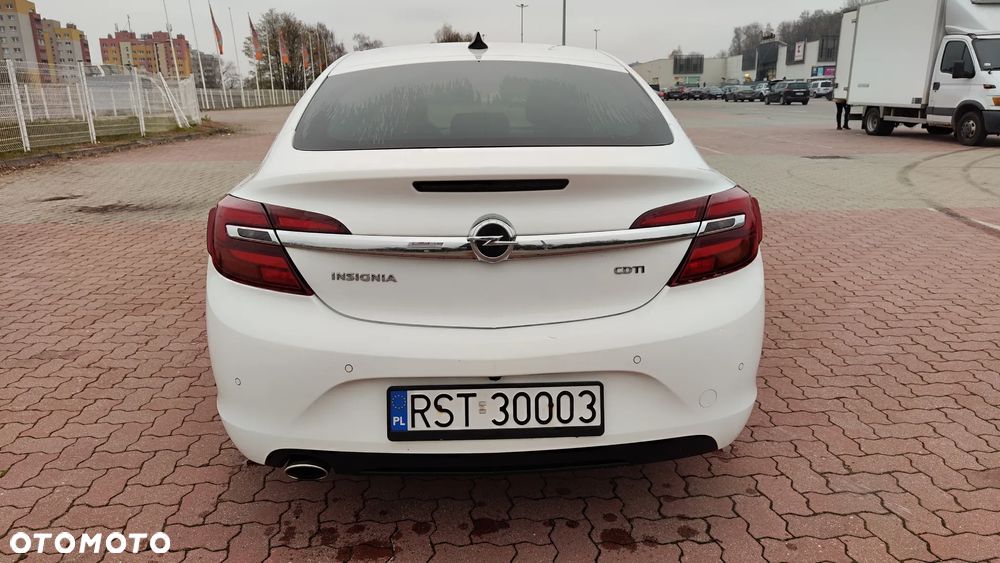 Opel Insignia 2.0 CDTI Cosmo S&S - 8