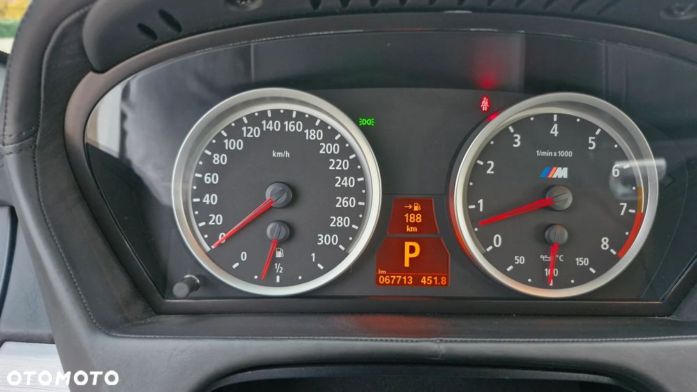 BMW X6M Standard - 26