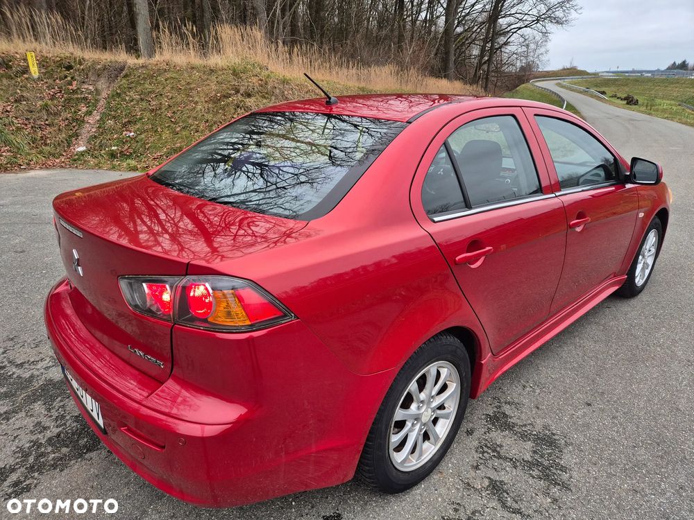 Mitsubishi Lancer 1.6 Invite - 7