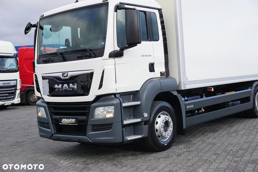 MAN TGS / 26.360 / EURO 6 / CHŁODNIA + WINDA / 20 PALET - 26
