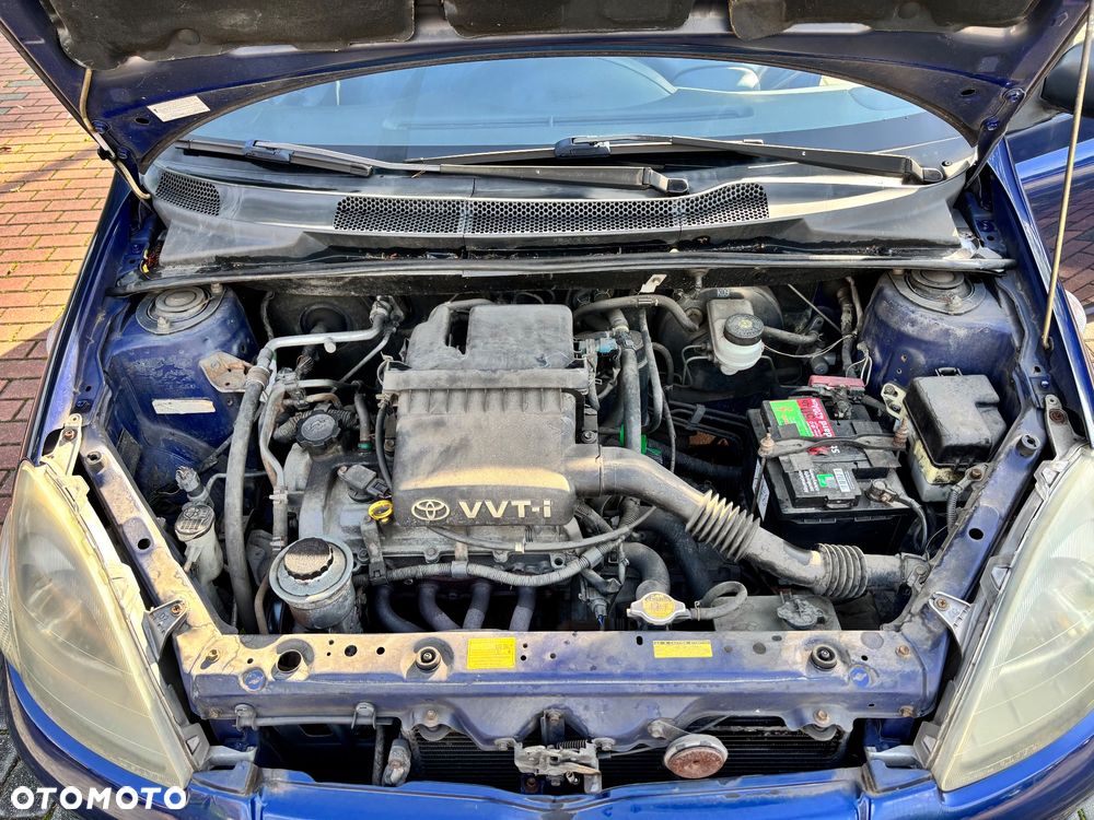 Toyota Yaris 1.0 VVT-i Sol - 12