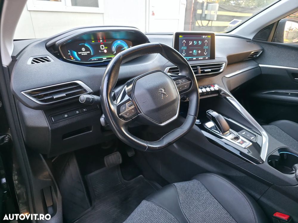Peugeot 3008 225 e-EAT8 GT Pack - 18