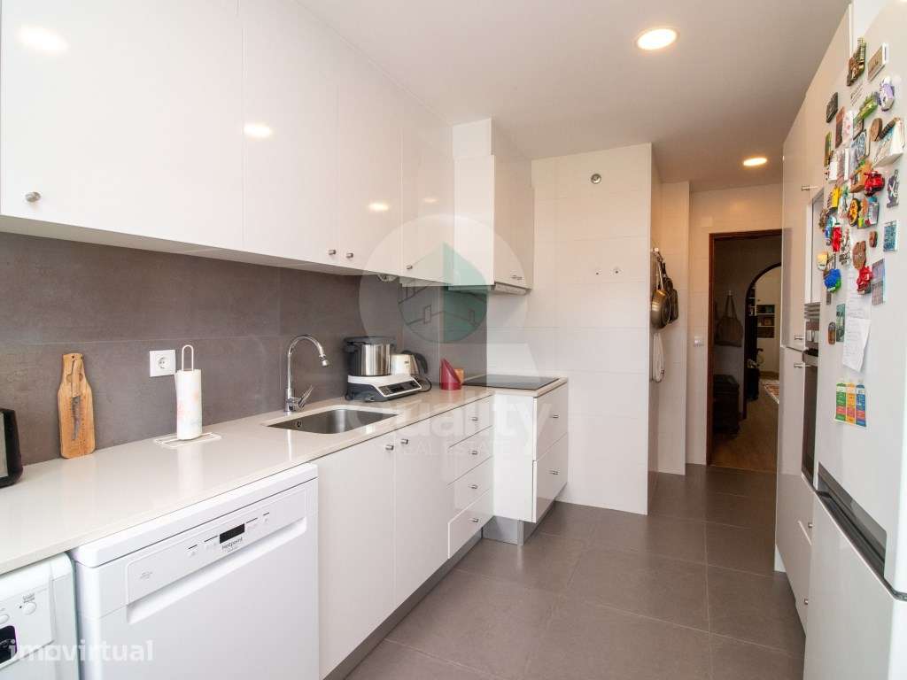 Apartamento T3 com Vista Rio em Excelente Localização - Grande imagem: 4/37