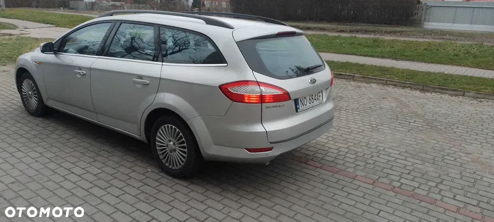 Ford Mondeo 2.0 FF Titanium - 3