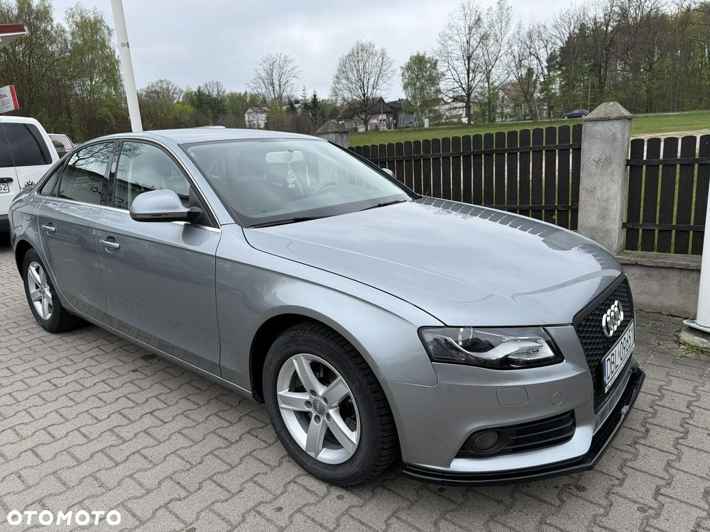 Audi A4 Limousine - 2