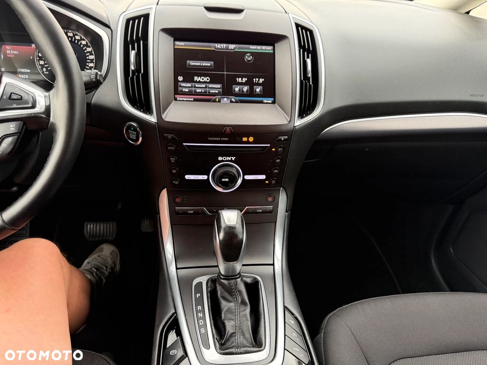 Ford Galaxy 2.0 TDCi 4WD Titanium PowerShift - 34