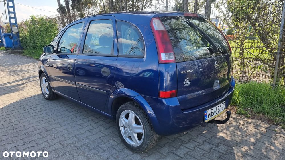 Opel Meriva 1.6 Cosmo - 21