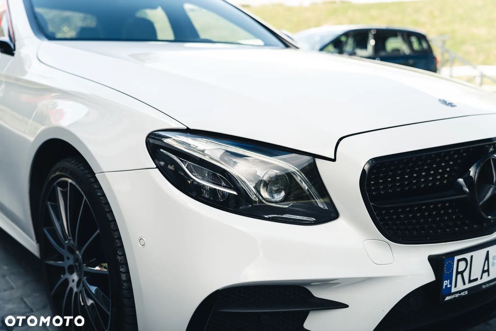 Mercedes-Benz Klasa E 220 d 4-Matic 9G-TRONIC - 3