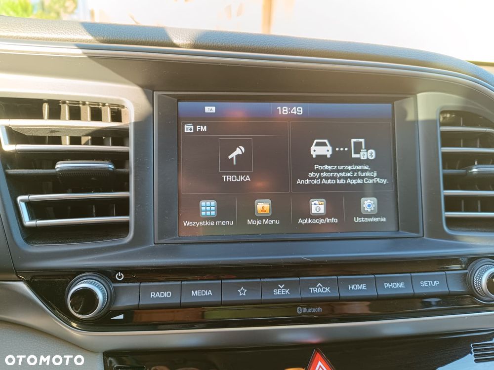 Hyundai Elantra 1.6 Comfort - 17