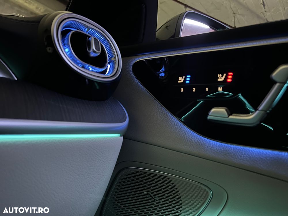 Mercedes-Benz C 300 d MHEV 4MATIC - 34