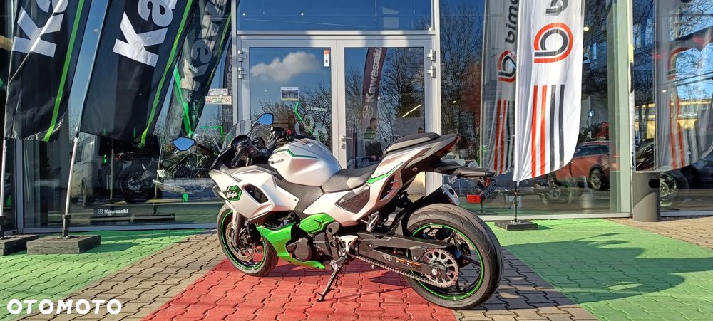 Kawasaki Ninja - 6