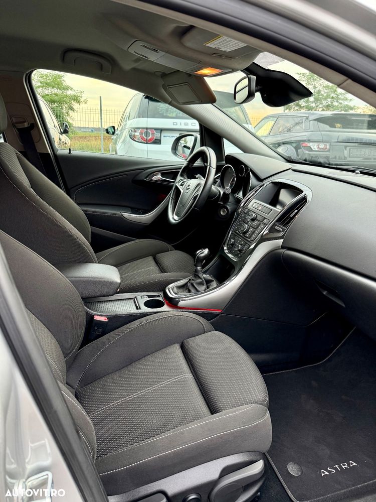 Opel Astra 2.0 CDTI DPF Sport - 7