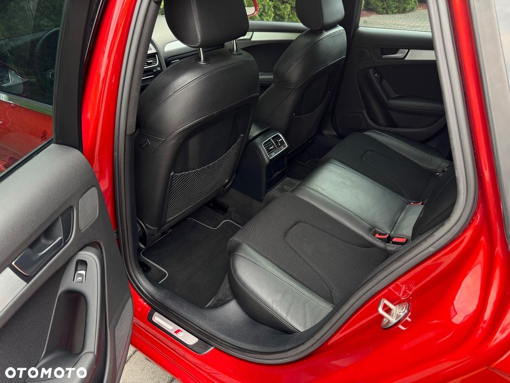Audi A4 Avant - 34