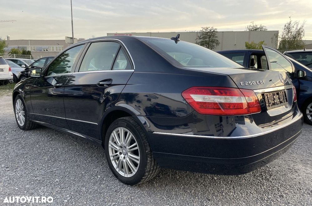 Mercedes-Benz E 250 CDI 4MATIC BlueEfficiency Aut. - 6