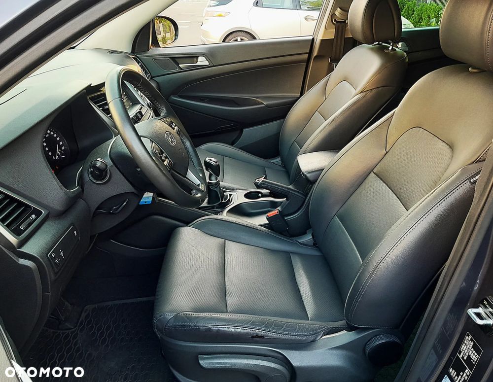 Hyundai Tucson blue 1.6 GDi 2WD Passion - 10