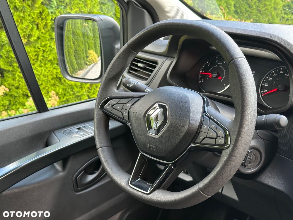 Renault / TRAFIC / 2.0 / L2H1 / LONG / - 21