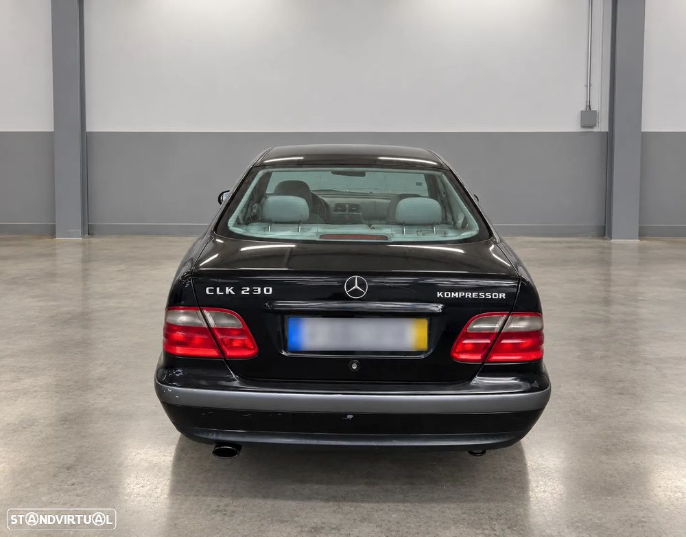 Mercedes-Benz CLK 230 Kompressor Avantgarde - 2