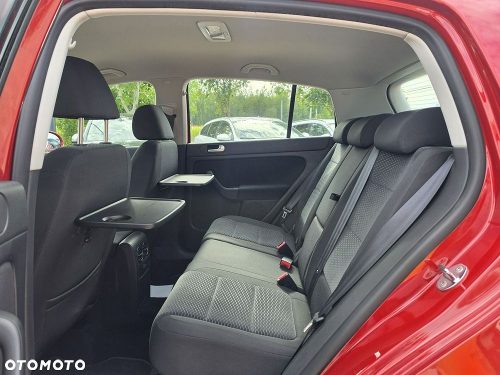 Volkswagen Golf Plus - 31