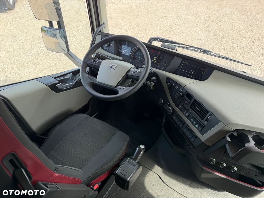 Volvo FH460 I-SAVE EURO6 D/ 2020 / RETARDER / STANDARD / HISTORIA - 16