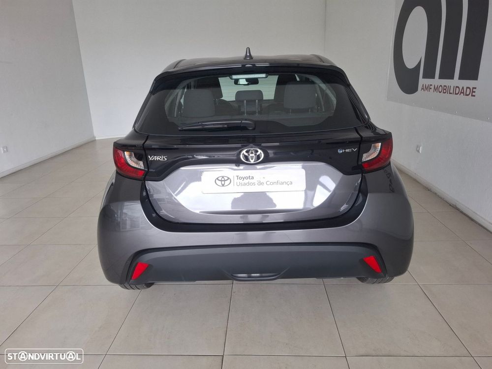 Toyota Yaris 1.5 HDF Comfort Plus - 3
