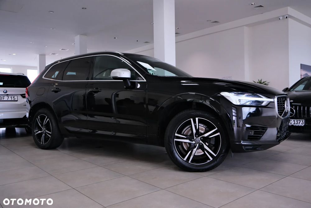 Volvo XC 60 T8 AWD Plug-In Hybrid R-Design - 3
