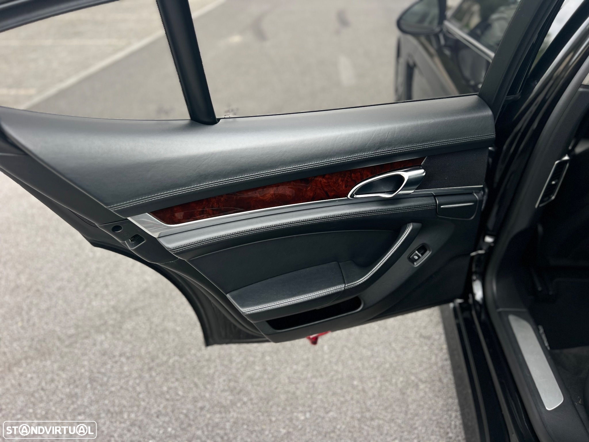 Porsche Panamera Diesel Platinum Edition - 18
