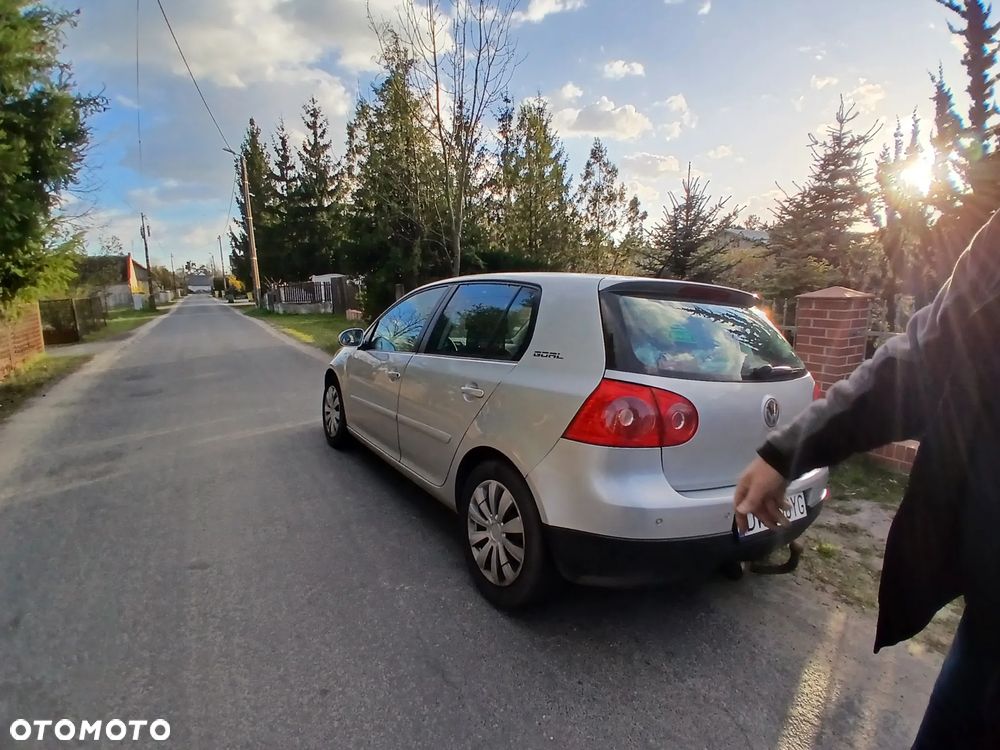Volkswagen Golf 1.9 TDI Goal - 4
