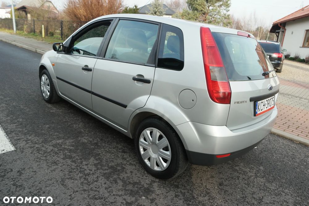 Ford Fiesta 1.4 Ambiente - 7