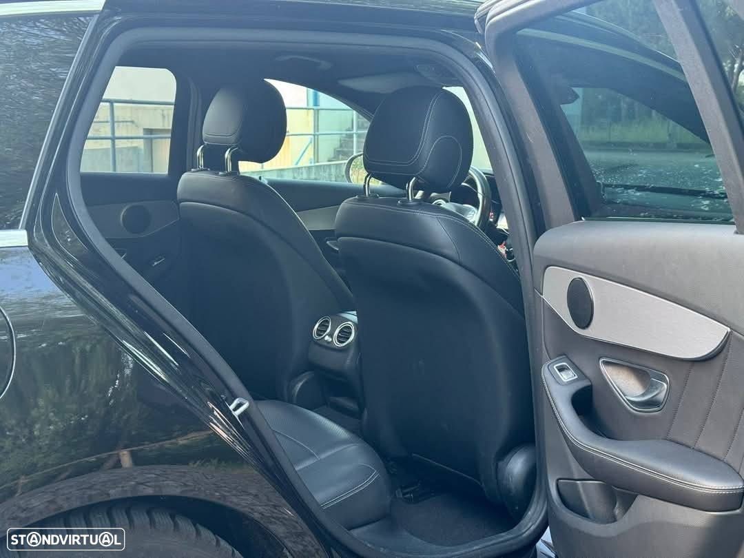 Mercedes-Benz C 220 d AMG Line - 26