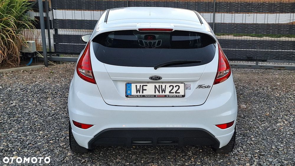 Ford Fiesta 1.4 Sport - 32