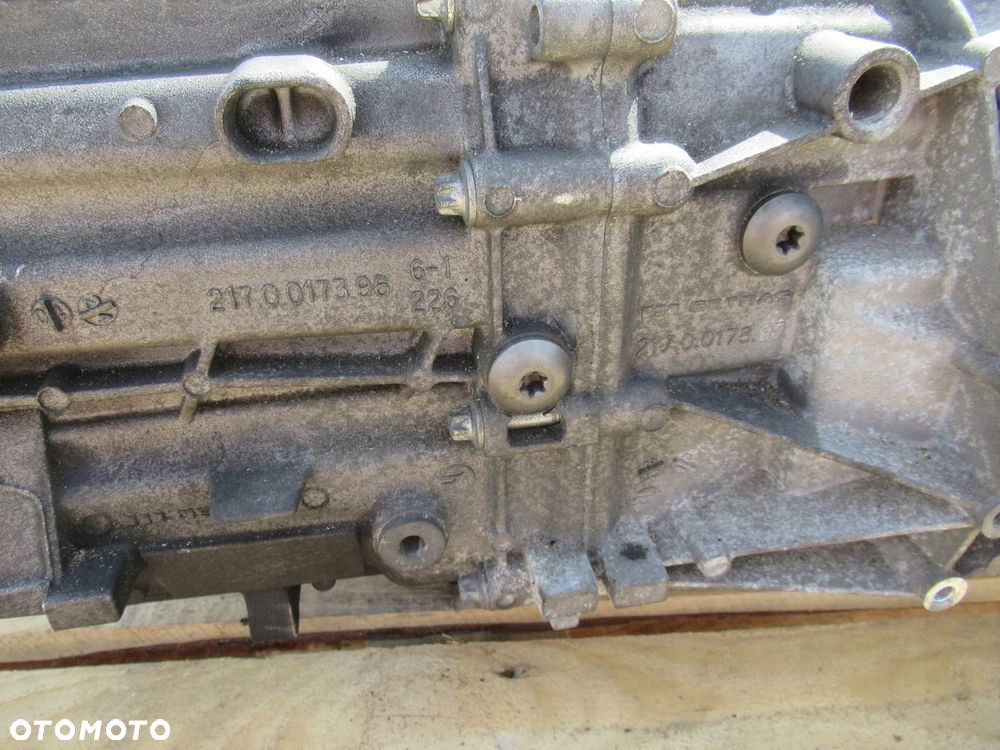 SKRZYNIA BIEGÓW 0689087AI5 BMW E92 LCI 2.0i - 8