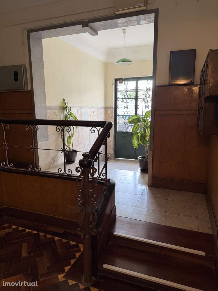 Apartamento T1 remodelado - Grande imagem: 3/11