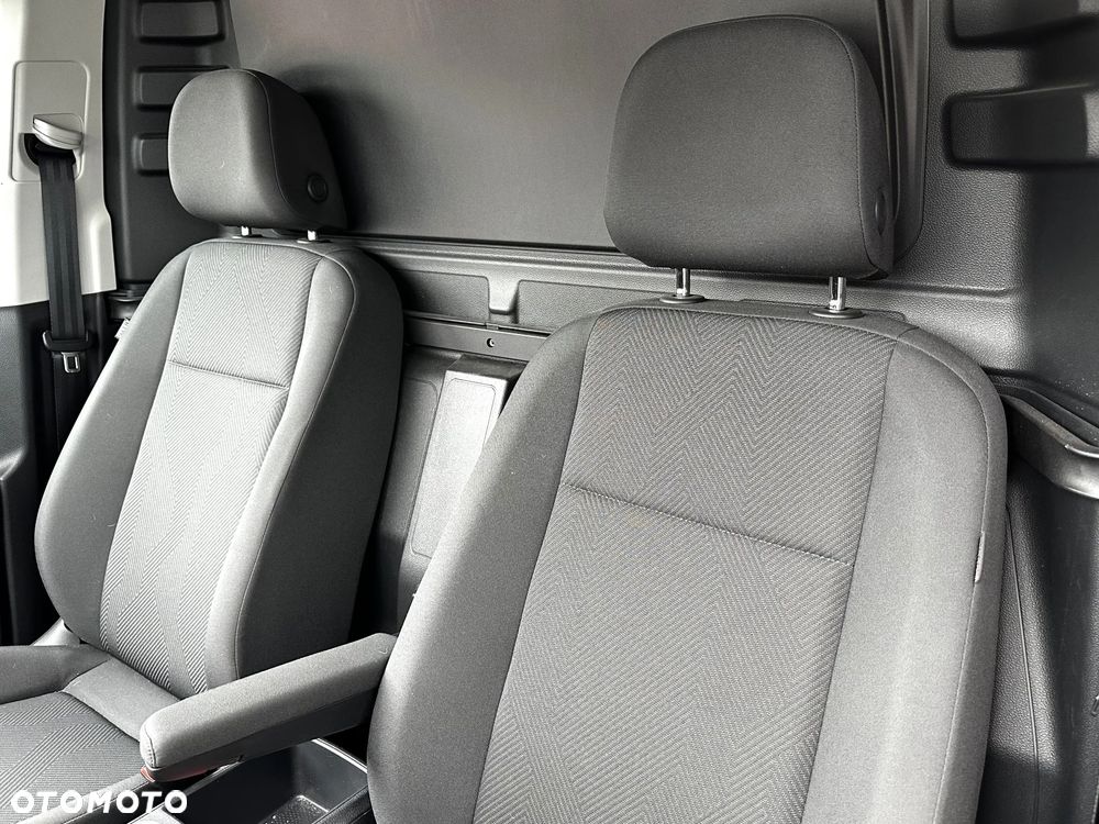 Ford Transit Connect - 26