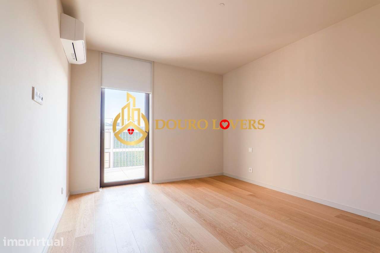 APARTAMENTO T3 | JARDINS D' ARRÁBIDA - Grande imagem: 2/21