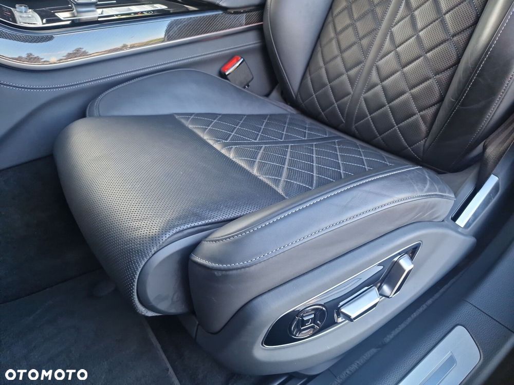 Audi A8 - 14