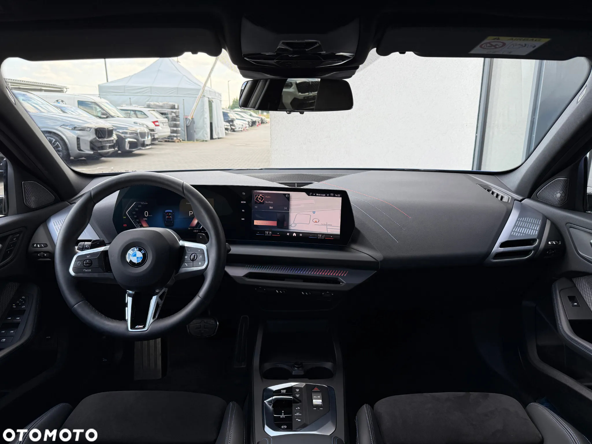 BMW Seria 1 120 mHEV - 18