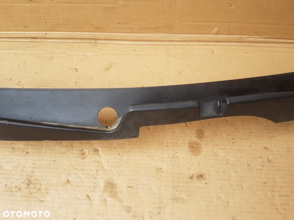 VW Phaeton listwa osłona podszybia mechanizmu wycieraczek 6.0 w12 - 4