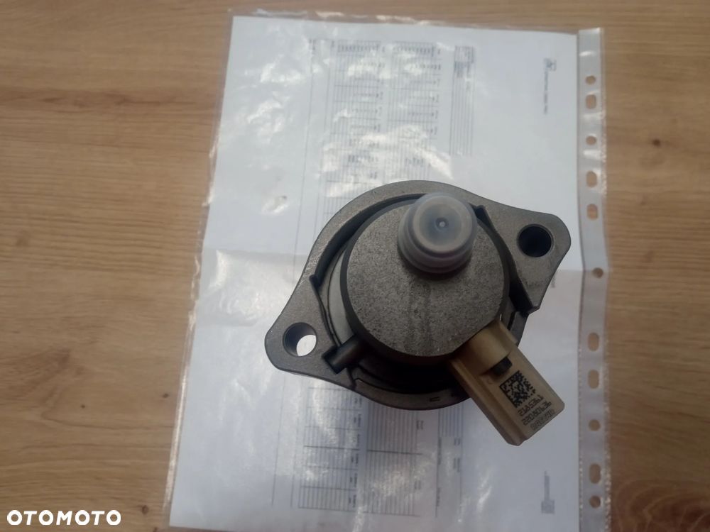 Pompa DAF 2185361, 22080636, 2328007 wtryskowa PLD UPEC POMPOWTRYSKIWACZ - 4