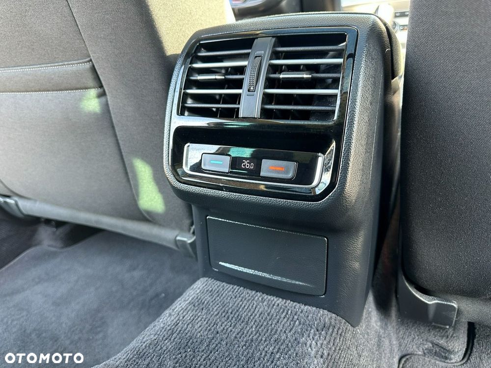 Volkswagen Passat Variant 2015